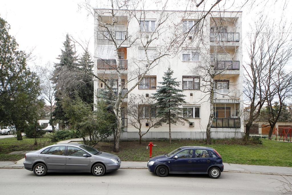 Evi Apartman Егер Екстериор снимка
